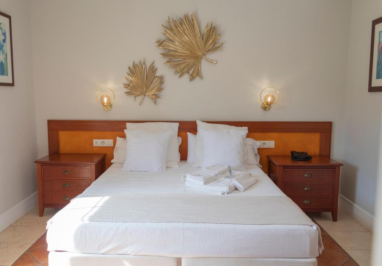 Hotel Mr Les Rotes เดเนีย ภายนอก รูปภาพ